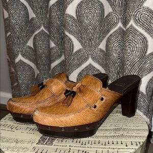 Stuart Weitzman Pony Hair Tassel Heeled Mules SZ 7.5